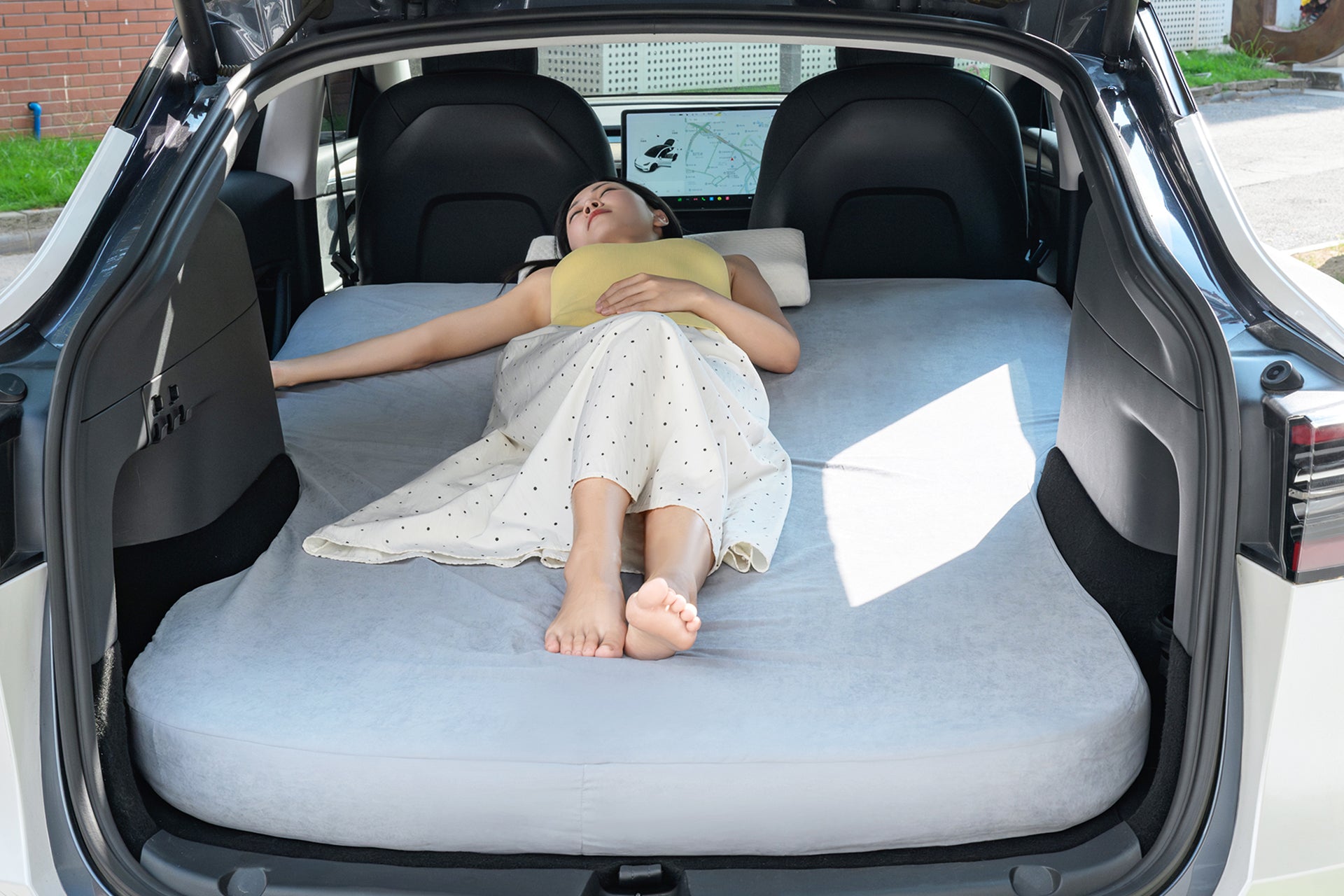 Perfect Fit Bed Sheet, compatible with Havnby Air+Foam Tesla Model Y mattress