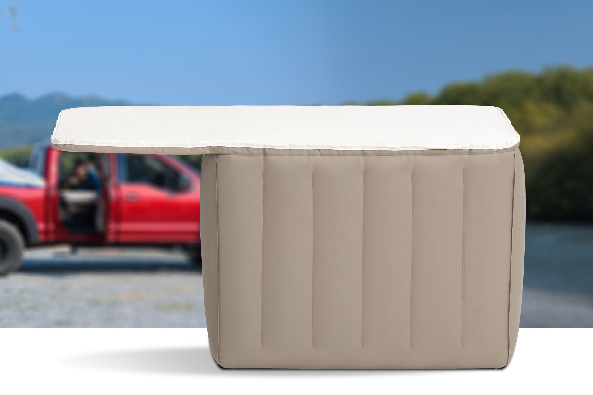 Cross-section of Havnby hybrid foam and TPU mattress showing comfort and support.