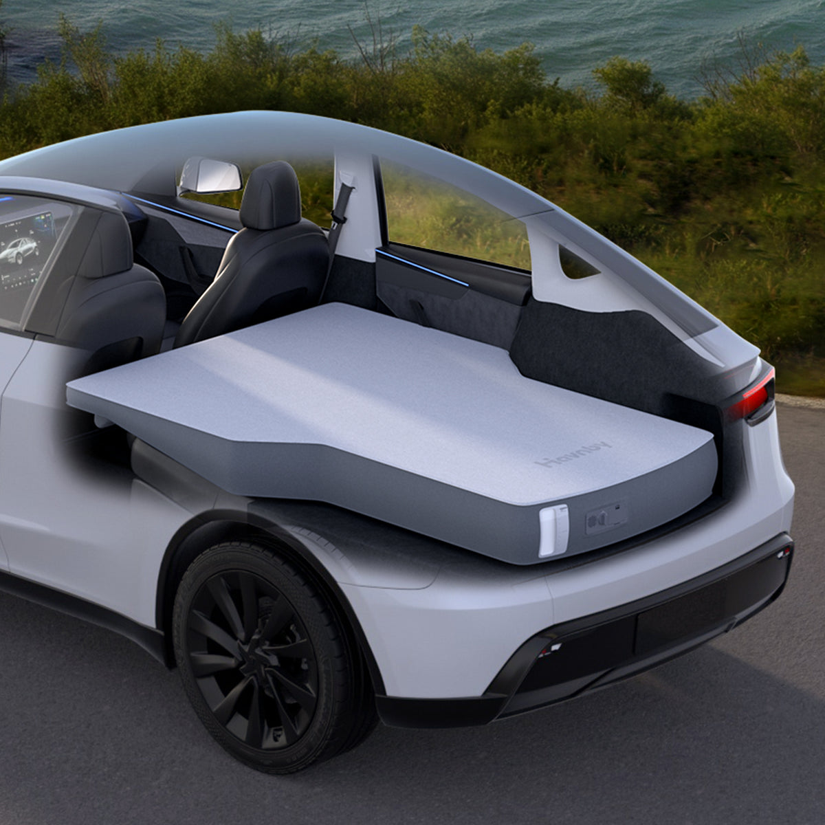 Havnby Autolevel Foam mattress installed in Tesla Model Y showing the 7.5-inch thickness