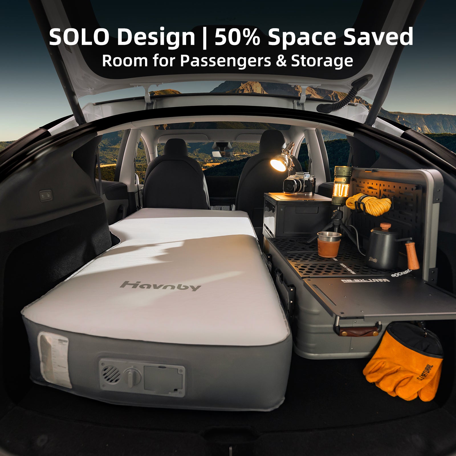 Half seat layout of Havnby Tesla Solo mattress saving 50 percent cabin space for gear